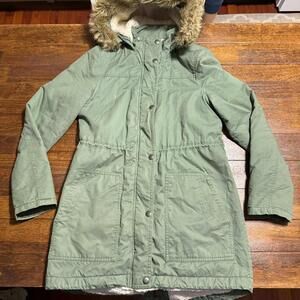 Women’s Gap Sherpa Lined Parka Green Coat Winter Jacket Hooded Size Small (Tall)